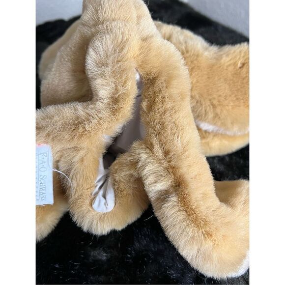 FAO SCHWARZ DOG TAN PUPPY LARGE STUFFED ANIMAL PLUSH Puppet - Picture 3 of 5